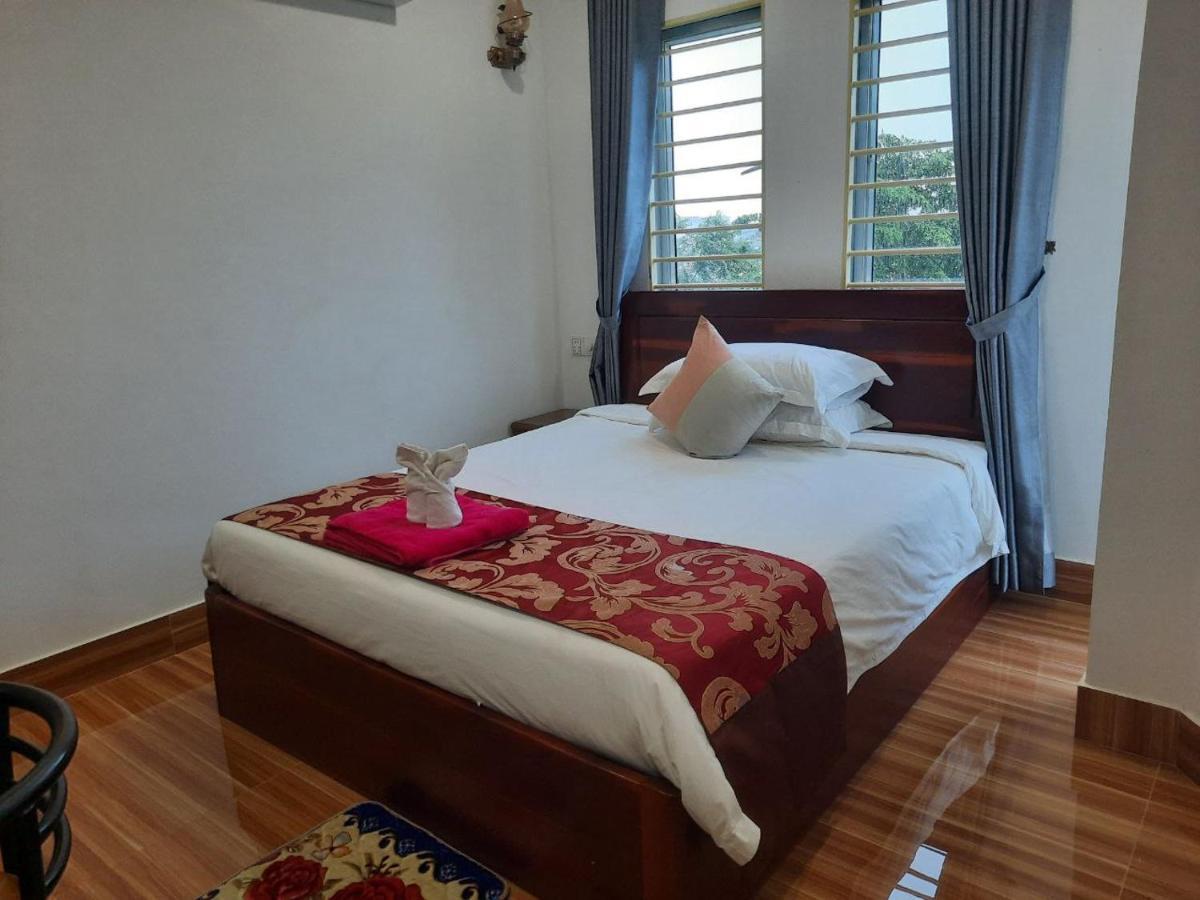 Realkhom Villa เสียมราฐ ภายนอก รูปภาพ